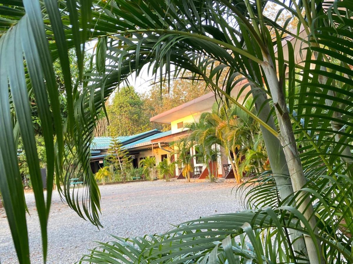 Kevin Resort Mae Phim Luaran gambar