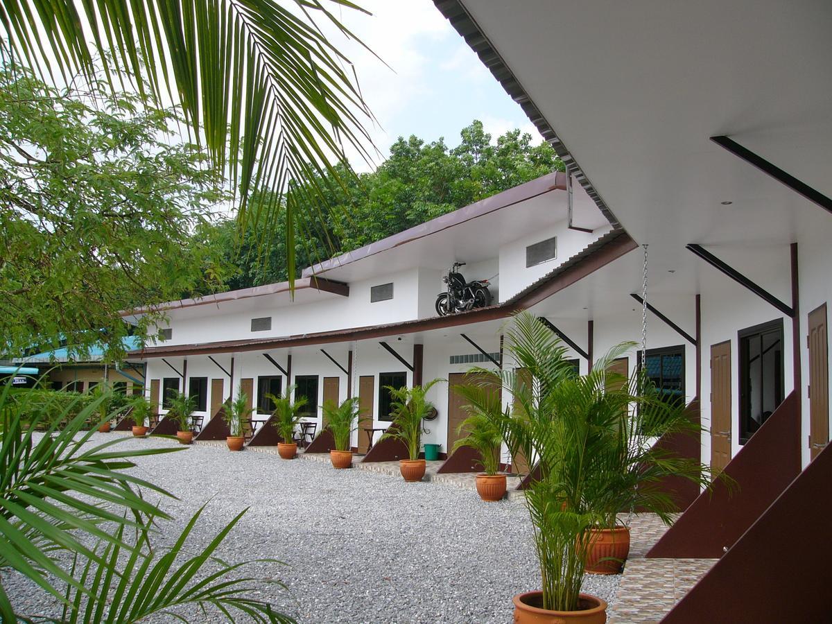 Kevin Resort Mae Phim Luaran gambar