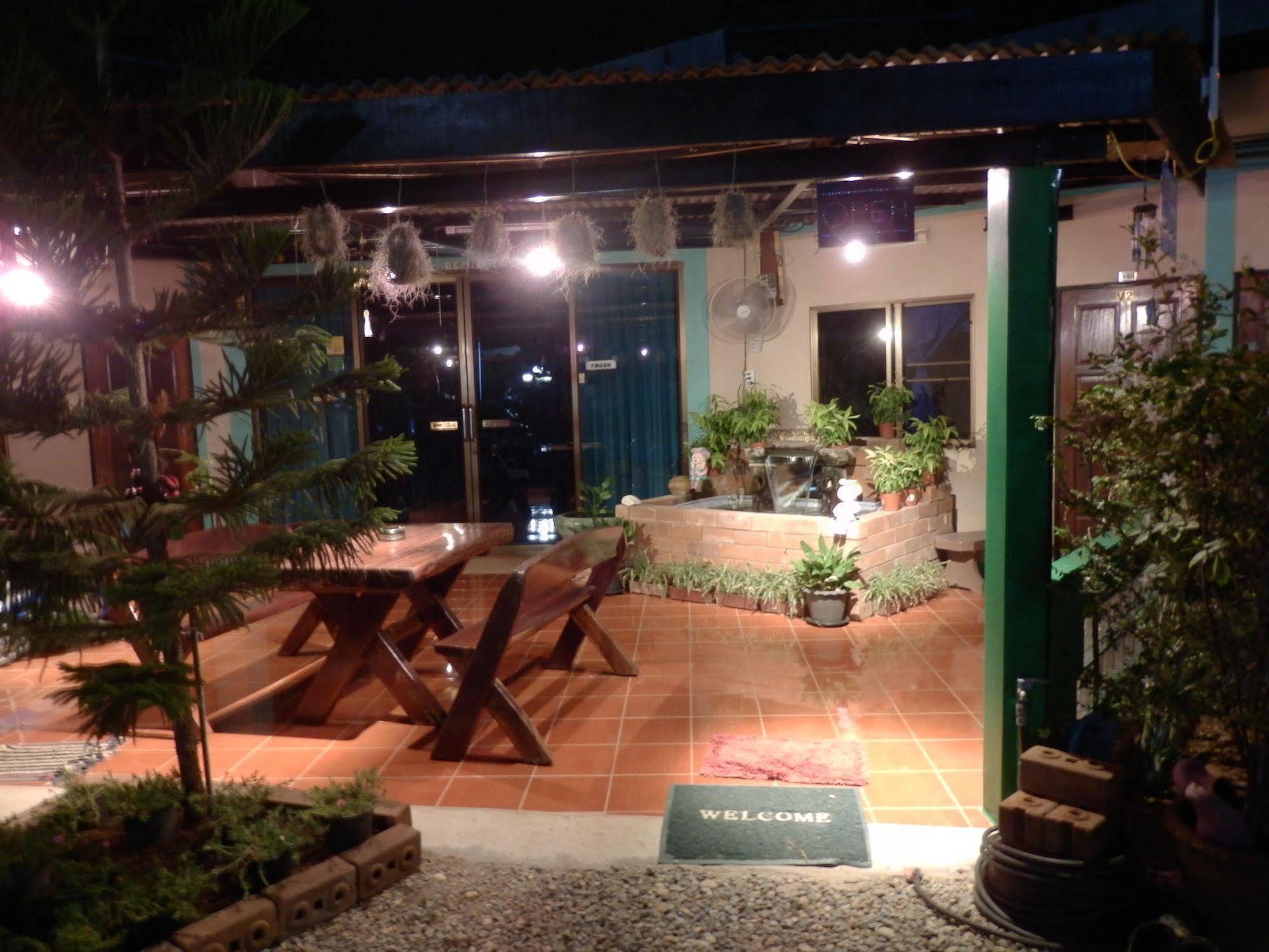 Kevin Resort Mae Phim Luaran gambar